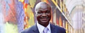 Roger Milla Met En Branle Une Usine De Fabrication Des Pavés À  Base De Plastiques