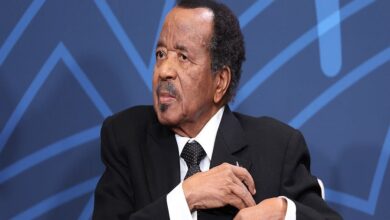 Photo de Le Président Paul Biya rend un hommage appuyé à Martinez Zogo