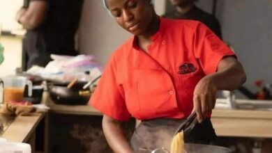 Photo de Cuisiner 4 jours sans pause : Une cheffe-entrepreneure nigériane bat un record Guinness