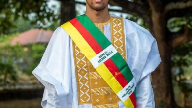 Photo de L’honorable Jonathan Engamba : Un jeune entrepreneur et leader politique émergent au Cameroun