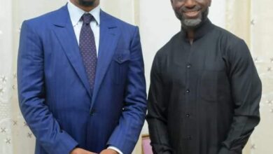 Photo de Bernard Tchoutang révèle pourquoi il est prêt à prendre une balle pour Samuel Eto’o