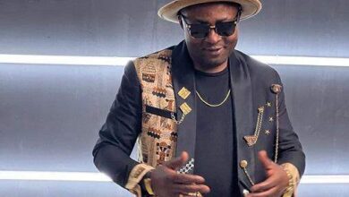 Photo de Michel Ngue-Awane : Une voix de rythme et de réflexion dans la musique et la littérature africaines