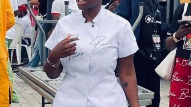 Photo de Hilda Baci tente un nouveau record avec la plus grande marmite de riz jollof du monde